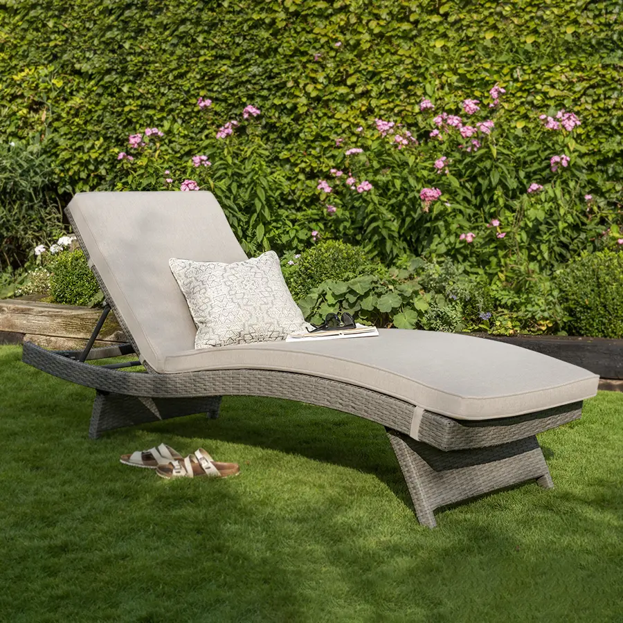 Garden centre sun loungers sale